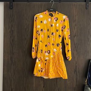 SELF PORTRAIT size 2 floral mini dress. Originally $390 selling for $150.
